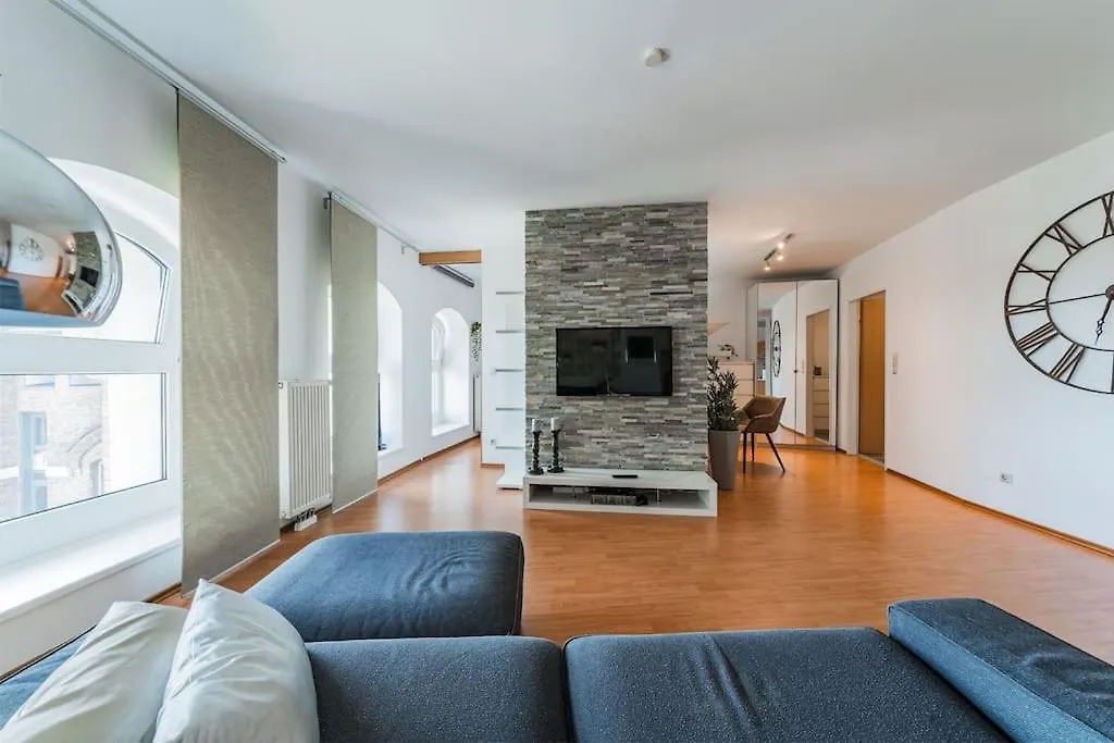 Spektakulaeres Apartment ✩ 7. Stock ✩ Kostenlose Parkgarage Wien Österreich