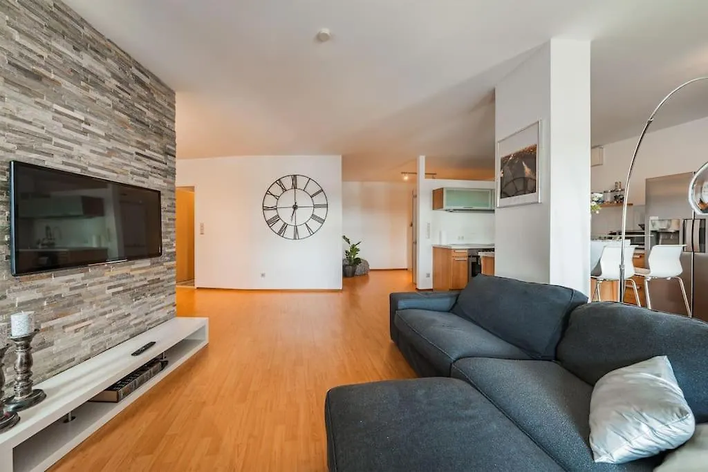 Spektakulaeres Apartment ✩ 7. Stock ✩ Kostenlose Parkgarage Wien